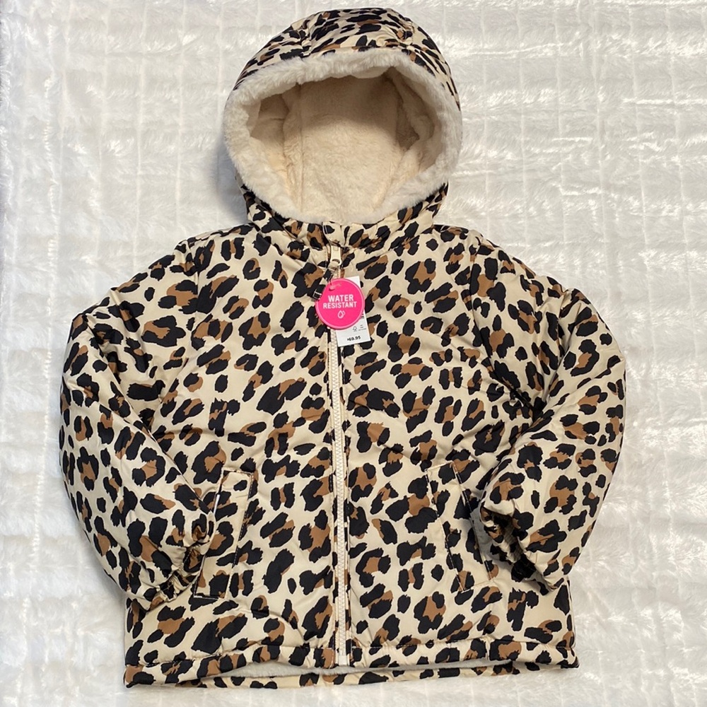 NWT The Children’s Place Fur Lined Leopard Jacket. Size 5T.